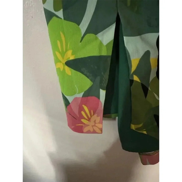 Eliane Rose Women's Tropical Floral Tank  Multicolor Size M Spaghetti Straps 003 - Picture 3 of 5